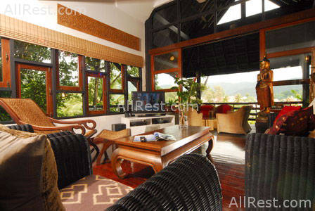Kamala Beach Estate 12